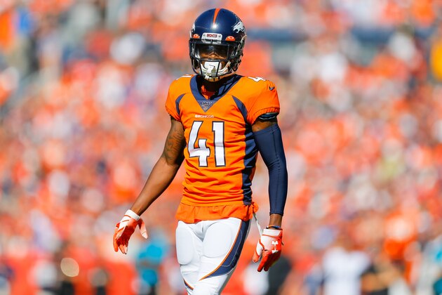 DENVER, CO - SEPTEMBER 29:  Cornerback DeVante Bausby #41 of the Denver Broncos defends on the play against the Jacksonville Jaguars during the first quarter at Empower Field at Mile High on September 29, 2019 in Denver, Colorado. The Jaguars defeated the Broncos 26-24. (Photo by Justin Edmonds/Getty Images)