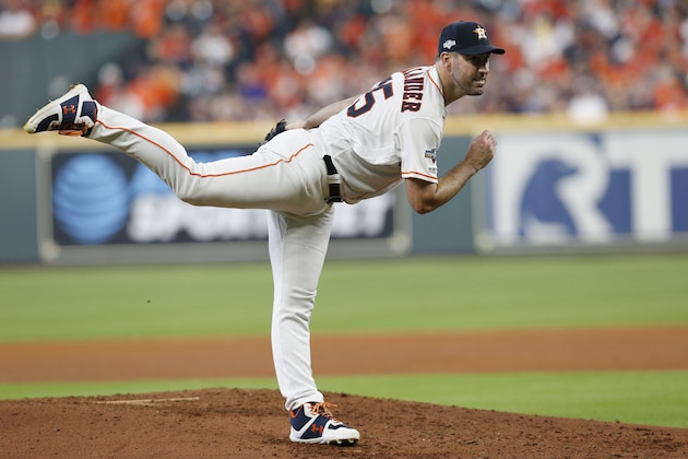 HOUSTON, TEXAS - OCTOBER 04:  Justin Verlander #35 of the Houston Astros delivers a pitch against the Tampa Bay Rays during the fifth inning in game one of the American League Division Series at Minute Maid Park on October 04, 2019 in Houston, Texas. (Photo by Tim Warner/Getty Images)