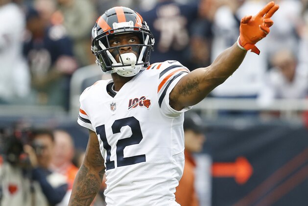CHICAGO, ILLINOIS - SEPTEMBER 29:  Allen Robinson #12 of the Chicago Bears reacts after a play during the first half against the Minnesota Vikings at Soldier Field on September 29, 2019 in Chicago, Illinois. (Photo by Nuccio DiNuzzo/Getty Images)