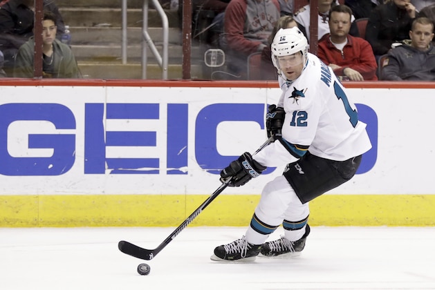 San Jose Sharks left wing Patrick Marleau plays against the Arizona Coyotes during the first period of an NHL hockey game in Glendale, Ariz., Saturday, Feb. 18, 2017. (AP Photo/Chris Carlson)