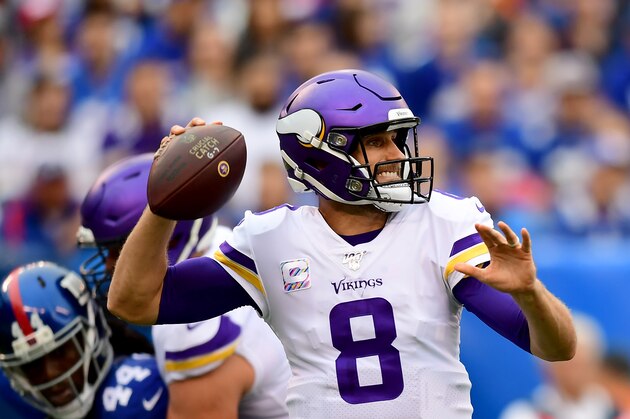 EAST RUTHERFORD, NEW JERSEY - OCTOBER 06: Kirk Cousins #8 of the Minnesota Vikings makes a pass during their game against the New York Giants at MetLife Stadium on October 06, 2019 in East Rutherford, New Jersey. (Photo by Emilee Chinn/Getty Images)