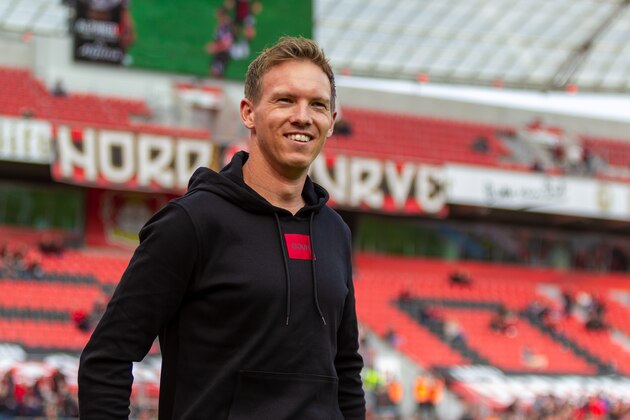 LEVERKUSEN, GERMANY - OCTOBER 05: head coach Julian Nagelsmann of RB Leipzig looks on during the Bundesliga match between Bayer 04 Leverkusen and RB Leipzig at BayArena on October 5, 2019 in Leverkusen, Germany. (Photo by TF-Images/Getty Images)