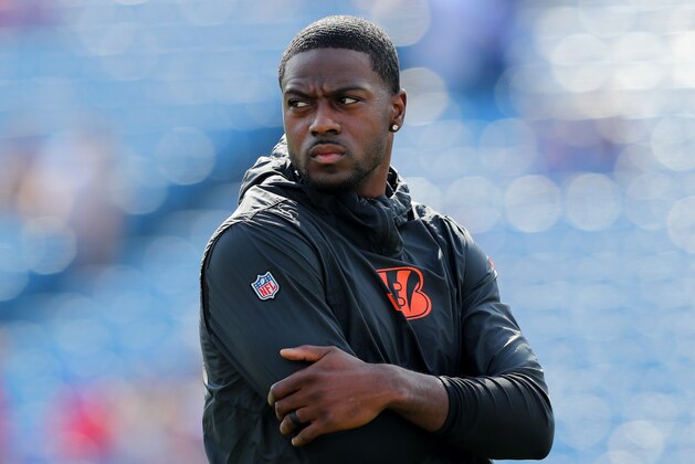 ORCHARD PARK, NY - SEPTEMBER 22:  A.J. Green #18 of the Cincinnati Bengals on the field before a game against the Buffalo Bills at New Era Field on September 22, 2019 in Orchard Park, New York. Buffalo beats Cincinnati 21 to 17.  (Photo by Timothy T. Ludwig/Getty Images)