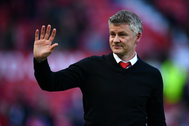 MANCHESTER, ENGLAND - MAY 12: Ole Gunnar Solskjaer, Manager of Manchester United waves to the fans following his side's defeat during the Premier League match between Manchester United and Cardiff City at Old Trafford on May 12, 2019 in Manchester, United Kingdom. (Photo by Dan Mullan/Getty Images)
