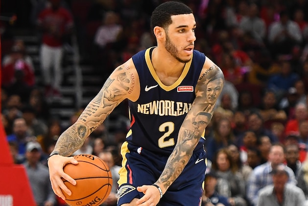 CHICAGO, ILLINOIS - OCTOBER 09:  Lonzo Ball #2 of the New Orleans Pelicans handles the ball during a preseason game against the Chicago Bulls at the United Center on October 09, 2019 in Chicago, Illinois. NOTE TO USER: User expressly acknowledges and agrees that, by downloading and or using this photograph, User is consenting to the terms and conditions of the Getty Images License Agreement. (Photo by Stacy Revere/Getty Images)