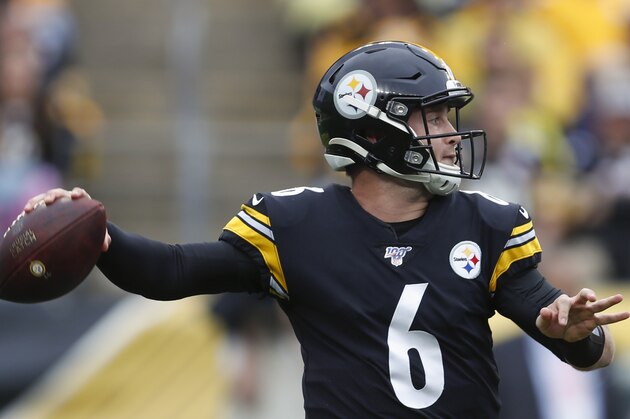 Pittsburgh Steelers backup quarterback Devlin Hodges (6) plays against the Baltimore Ravens in the second half of an NFL football game, Sunday, Oct. 6, 2019, in Pittsburgh. (AP Photo/Don Wright)
