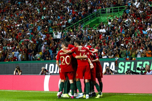 LISBOA, PORTUGAL - OCTOBER 11: (L-R) Joao Felix of Portugal, Cristiano Ronaldo of Portugal celebrates goal 2-0 during the  UEFA Nations league match between Portugal  v Luxembourg  at the Estádio José Alvalade (Lisboa) on October 11, 2019 in Lisboa Portugal (Photo by David S. Bustamante/Soccrates/Getty Images)