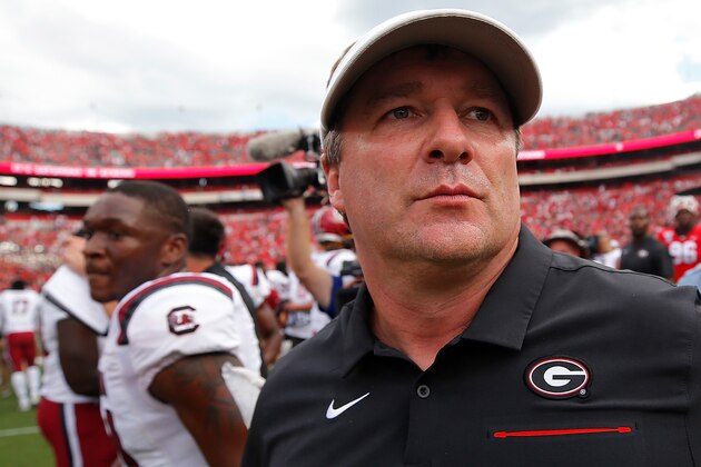 ATHENS, GEORGIA - OCTOBER 12:  Head coach Kirby Smart of the Georgia Bulldogs walks off the field after their 20-17 loss to the South Carolina Gamecocks in the second overtime at Sanford Stadium on October 12, 2019 in Athens, Georgia. (Photo by Kevin C. Cox/Getty Images)