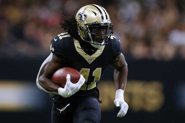NEW ORLEANS, LOUISIANA - OCTOBER 06: Alvin Kamara #41 of the New Orleans Saints runs with the ball during the second half of a game against the Tampa Bay Buccaneers at the Mercedes Benz Superdome on October 06, 2019 in New Orleans, Louisiana. (Photo by Jonathan Bachman/Getty Images)