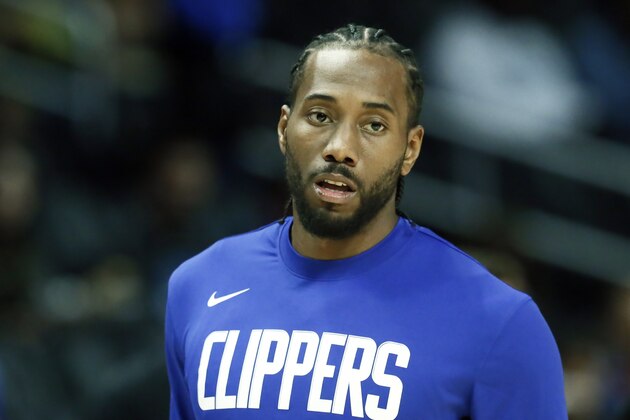 LOS ANGELES, CA - OCTOBER 10: Kawhi Leonard #2 of the LA Clippers looks on against the Denver Nuggets before a pre-season game on October 10, 2019 at STAPLES Center in Los Angeles, California. NOTE TO USER: User expressly acknowledges and agrees that, by downloading and/or using this Photograph, user is consenting to the terms and conditions of the Getty Images License Agreement. Mandatory Copyright Notice: Copyright 2019 NBAE (Photo by Chris Elise/NBAE via Getty Images)