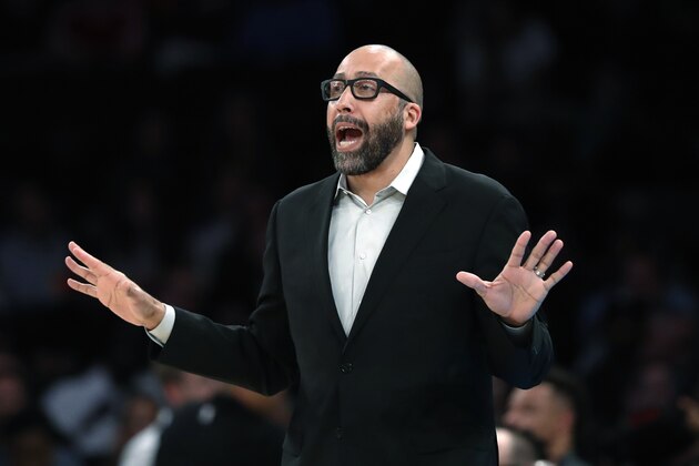 New York Knicks gestures to his team during the first half of a preseason NBA basketball game against the Washington Wizards in New York, Friday, Oct. 11, 2019. (AP Photo/Kathy Willens)