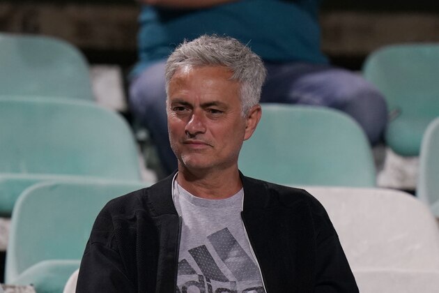 SETUBAL, PORTUGAL - AUGUST 12: Portuguese coach Jose Mourinho during the Liga NOS match between Vitoria FC and CD Tondela at Estadio do Bonfim on August 12, 2019 in Setubal, Portugal.  (Photo by Gualter Fatia/Getty Images)
