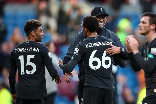BURNLEY, ENGLAND - AUGUST 31: Jurgen Klopp the head coach / manager of Liverpool and Trent Alexander-Arnold of Liverpool during the Premier League match between Burnley FC and Liverpool FC at Turf Moor on August 31, 2019 in Burnley, United Kingdom. (Photo by Robbie Jay Barratt - AMA/Getty Images)