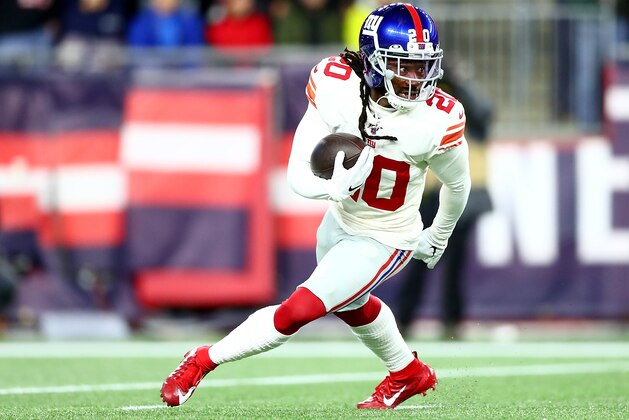 FOXBOROUGH, MASSACHUSETTS - OCTOBER 10: Janoris Jenkins #20 of the New York Giants intercepts a ball intended for Julian Edelman #11 of the New England Patriots during the first quarter in the game at Gillette Stadium on October 10, 2019 in Foxborough, Massachusetts. (Photo by Adam Glanzman/Getty Images)