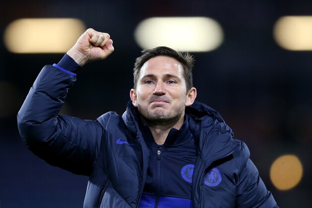 BURNLEY, ENGLAND - OCTOBER 26: Frank Lampard, Manager of Chelsea acknowledges the fans after the Premier League match between Burnley FC and Chelsea FC at Turf Moor on October 26, 2019 in Burnley, United Kingdom. (Photo by Jan Kruger/Getty Images)