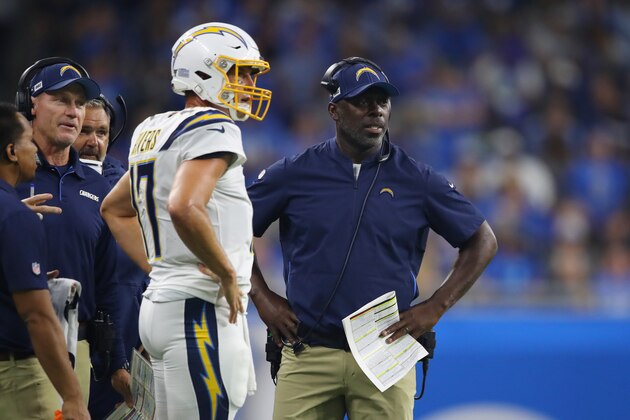 DETROIT, MICHIGAN - SEPTEMBER 15: Head coach Anthony Lynn of the Los Angeles Chargers talks with Philip Rivers #17 during the second quarter while playing the Detroit Lions at Ford Field on September 15, 2019 in Detroit, Michigan. (Photo by Gregory Shamus/Getty Images)