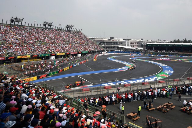 Drivers power their racing cars during the F1 Mexico Grand Prix at the Hermanos Rodriguez racetrack in Mexico City on October 27, 2019. (Photo by Alfredo ESTRELLA / AFP) (Photo by ALFREDO ESTRELLA/AFP via Getty Images)
