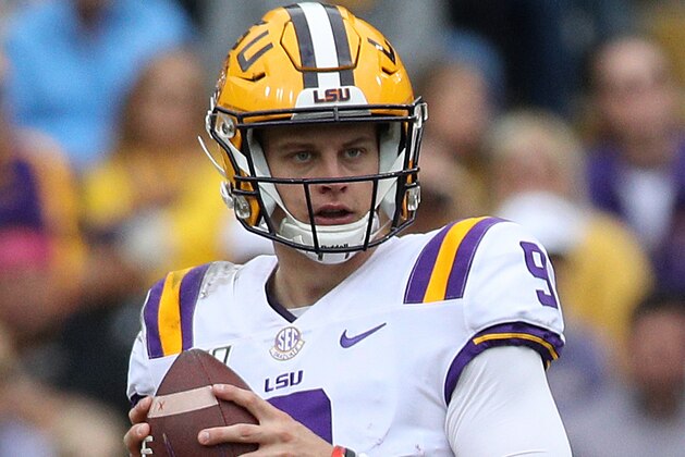 BATON ROUGE, LOUISIANA - OCTOBER 26: Quarterback Joe Burrow #9 of the LSU Tigers in action against the Auburn Tigers at Tiger Stadium on October 26, 2019 in Baton Rouge, Louisiana. (Photo by Chris Graythen/Getty Images)