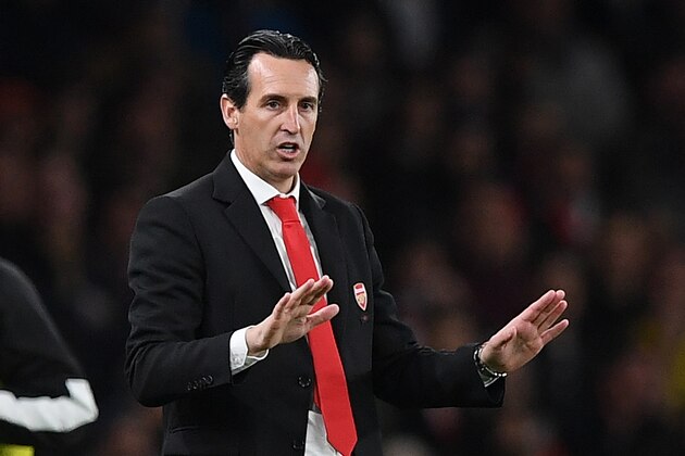 Arsenal's Spanish head coach Unai Emery gestures on the touchline during the English Premier League football match between Arsenal and Crystal Palace at the Emirates Stadium in London on October 27, 2019. (Photo by DANIEL LEAL-OLIVAS / AFP) / RESTRICTED TO EDITORIAL USE. No use with unauthorized audio, video, data, fixture lists, club/league logos or 'live' services. Online in-match use limited to 120 images. An additional 40 images may be used in extra time. No video emulation. Social media in-match use limited to 120 images. An additional 40 images may be used in extra time. No use in betting publications, games or single club/league/player publications. /  (Photo by DANIEL LEAL-OLIVAS/AFP via Getty Images)