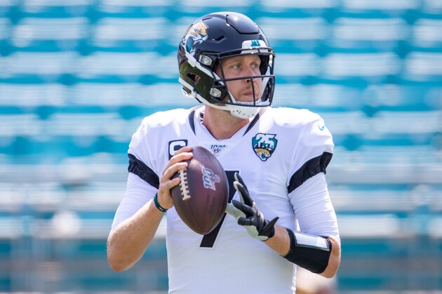 JACKSONVILLE, FLORIDA - SEPTEMBER 08: Nick Foles #7 of the Jacksonville Jaguars warms up before the start of a game against the Kansas City Chiefs at TIAA Bank Field on September 08, 2019 in Jacksonville, Florida. (Photo by James Gilbert/Getty Images)