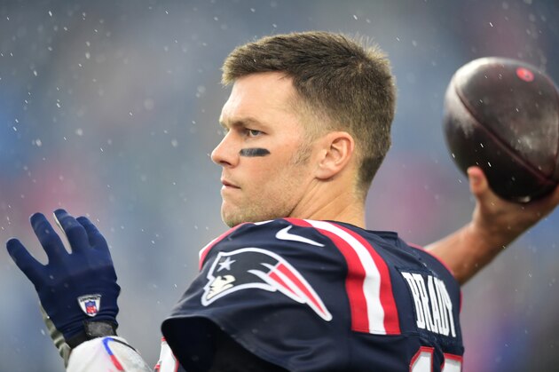 FOXBOROUGH, MASSACHUSETTS - OCTOBER 27:  Quarterback Tom Brady #12 of the New England Patriots warms up prior to their game against the Cleveland Browns at Gillette Stadium on October 27, 2019 in Foxborough, Massachusetts. (Photo by Billie Weiss/Getty Images)