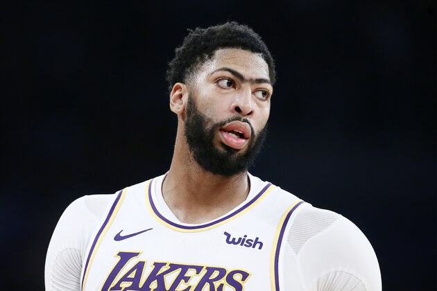 LOS ANGELES, CA - OCTOBER 27: Anthony Davis #3 of the Los Angeles Lakers looks on against the Charlotte Hornets on October 27, 2019 at STAPLES Center in Los Angeles, California. NOTE TO USER: User expressly acknowledges and agrees that, by downloading and/or using this Photograph, user is consenting to the terms and conditions of the Getty Images License Agreement. Mandatory Copyright Notice: Copyright 2019 NBAE (Photo by Chris Elise/NBAE via Getty Images)