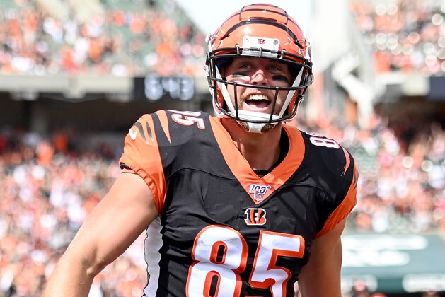 CINCINNATI, OH - SEPTEMBER 15: Tyler Eifert #85 of the Cincinnati Bengals celebrates after catching a pass for a touchdown  during the first quarter of the game against the San Francisco 49ers at Paul Brown Stadium on September 15, 2019 in Cincinnati, Ohio. (Photo by Bobby Ellis/Getty Images)