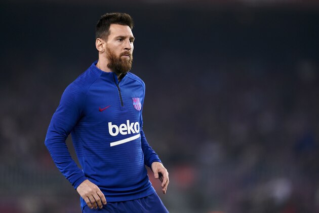 BARCELONA, SPAIN - OCTOBER 29: Lionel Messi of FC Barcelona during the prematch warm up prior to the Liga match between FC Barcelona and Real Valladolid CF at Camp Nou on October 29, 2019 in Barcelona, Spain. (Photo by Quality Sport Images/Getty Images)
