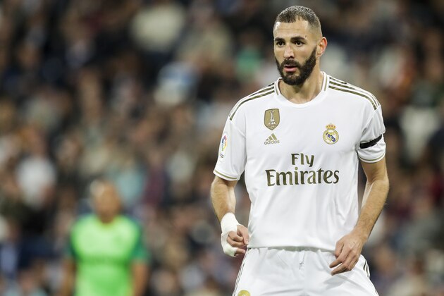 MADRID, SPAIN - OCTOBER 30: Karim Benzema of Real Madrid during the La Liga Santander  match between Real Madrid v Leganes at the Santiago Bernabeu on October 30, 2019 in Madrid Spain (Photo by David S. Bustamante/Soccrates/Getty Images)