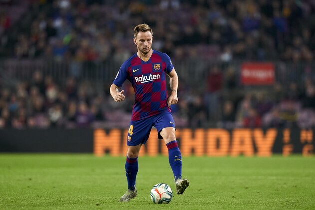 BARCELONA, SPAIN - OCTOBER 29: Ivan Rakitic of FC Barcelona with the ball during the Liga match between FC Barcelona and Real Valladolid CF at Camp Nou on October 29, 2019 in Barcelona, Spain. (Photo by Quality Sport Images/Getty Images)