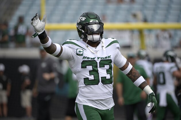 New York Jets strong safety Jamal Adams (33) warms up before an NFL football game against the Jacksonville Jaguars Sunday, Oct. 27, 2019, in Jacksonville, Fla. (AP Photo/Phelan M. Ebenhack)