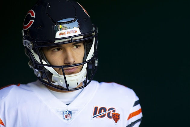 PHILADELPHIA, PA - NOVEMBER 03: Mitchell Trubisky #10 of the Chicago Bears looks on prior to the game against the Philadelphia Eagles at Lincoln Financial Field on November 3, 2019 in Philadelphia, Pennsylvania. (Photo by Mitchell Leff/Getty Images)