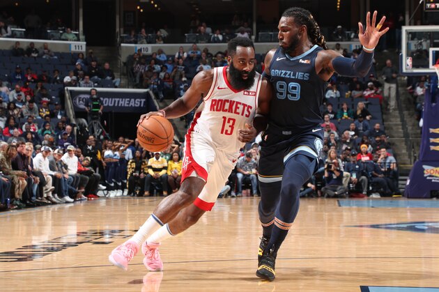 MEMPHIS, TN - NOVEMBER 4: James Harden #13 of the Houston Rockets drives to the basket against the Memphis Grizzlies on November 4, 2019 at FedExForum in Memphis, Tennessee. NOTE TO USER: User expressly acknowledges and agrees that, by downloading and or using this photograph, User is consenting to the terms and conditions of the Getty Images License Agreement. Mandatory Copyright Notice: Copyright 2019 NBAE (Photo by Joe Murphy/NBAE via Getty Images)