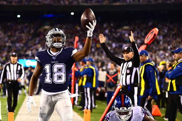 EAST RUTHERFORD, NEW JERSEY - NOVEMBER 04: Randall Cobb #18 of the Dallas Cowboys celebrates a touchdown that was overturned due to penalty in the first quarter against the New York Giants at MetLife Stadium on November 04, 2019 in East Rutherford, New Jersey. (Photo by Emilee Chinn/Getty Images)