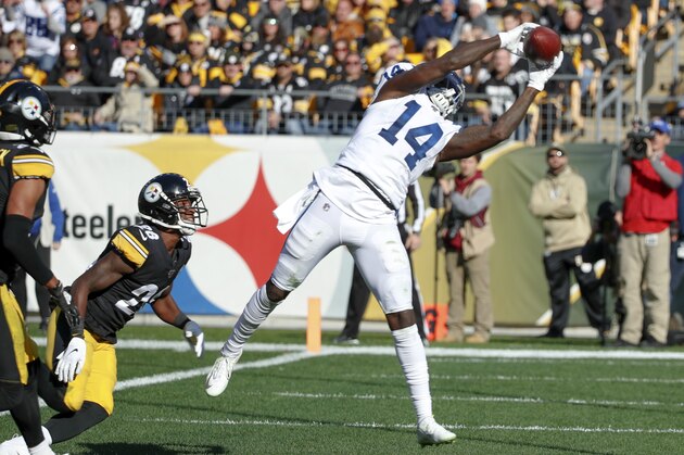 Indianapolis Colts wide receiver Zach Pascal (14) makes a touchdown catch past Pittsburgh Steelers inside linebacker Mark Barron (26) in the first half of an NFL football game, Sunday, Nov. 3, 2019, in Pittsburgh. (AP Photo/Gene J. Puskar)