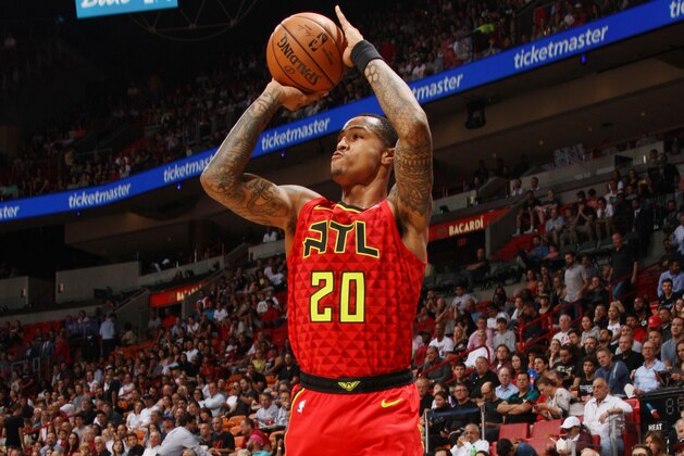 MIAMI, FL - OCTOBER 29: John Collins #20 of the Atlanta Hawks shoots the ball against the Miami Heat on October 29, 2019 at American Airlines Arena in Miami, Florida. NOTE TO USER: User expressly acknowledges and agrees that, by downloading and or using this Photograph, user is consenting to the terms and conditions of the Getty Images License Agreement. Mandatory Copyright Notice: Copyright 2019 NBAE (Photo by Oscar Baldizon/NBAE via Getty Images)