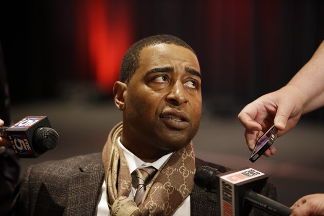 Cris Carter speaks during an interview at the NFL Super Bowl XLVIII media center, Wednesday, Jan. 29, 2014, in New York. (AP Photo/Matt Slocum)