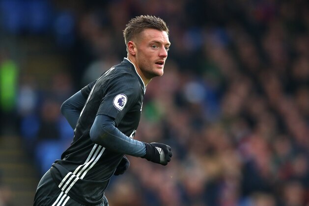 LONDON, ENGLAND - NOVEMBER 03: Jamie Vardy of Leicester City during the Premier League match between Crystal Palace and Leicester City at Selhurst Park on November 03, 2019 in London, United Kingdom. (Photo by Chloe Knott - Danehouse/Getty Images)