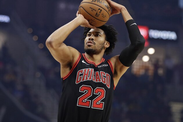 Chicago Bulls' Otto Porter Jr. shoots against the Cleveland Cavaliers in the first half of an NBA basketball game, Wednesday, Oct. 30, 2019, in Cleveland. (AP Photo/Tony Dejak)