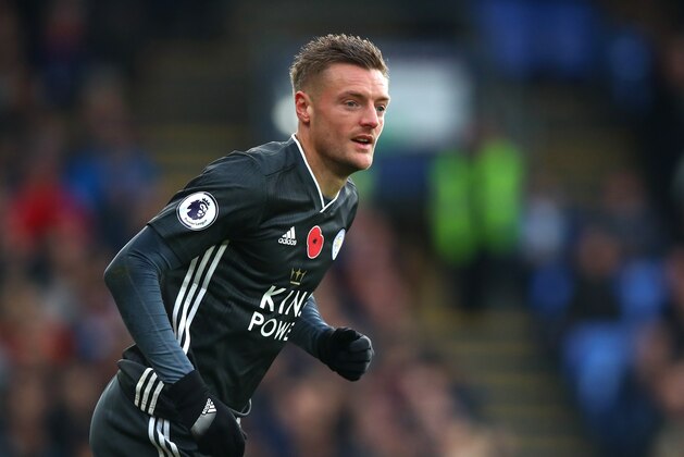 LONDON, ENGLAND - NOVEMBER 03: Jamie Vardy of Leicester City during the Premier League match between Crystal Palace and Leicester City at Selhurst Park on November 03, 2019 in London, United Kingdom. (Photo by Chloe Knott - Danehouse/Getty Images)