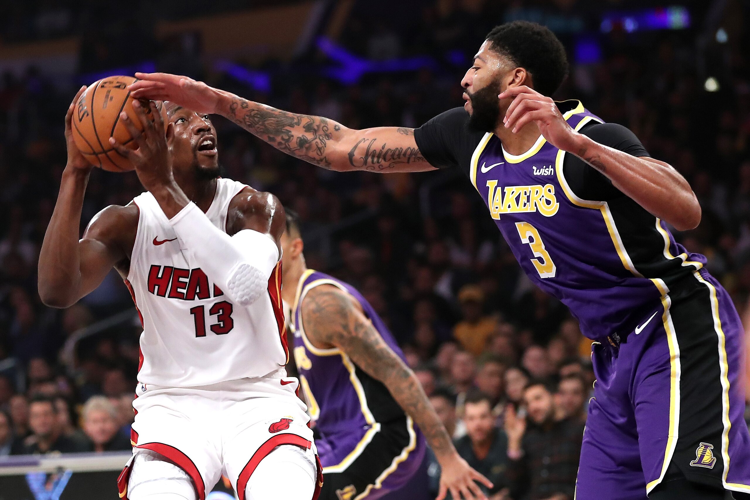 LOS ANGELES, CALIFORNIA - NOVEMBER 08: Anthony Davis #3 of the Los Angeles Lakers defends against the shot of Bam Adebayo #13 of the Miami Heatduring the first half of a game at Staples Center on November 08, 2019 in Los Angeles, California. NOTE TO USER: User expressly acknowledges and agrees that, by downloading and/or using this photograph, user is consenting to the terms and conditions of the Getty Images License Agreement (Photo by Sean M. Haffey/Getty Images) LOS ANGELES, CALIFORNIA - NOVEMBER 08: Anthony Davis #3 of the Los Angeles Lakers defends against the shot of Bam Adebayo #13 of the Miami Heatduring the first half of a game at Staples Center on November 08, 2019 in Los Angeles, California. NOTE TO USER: User expressly acknowledges and agrees that, by downloading and/or using this photograph, user is consenting to the terms and conditions of the Getty Images License Agreement (Photo by Sean M. Haffey/Getty Images)