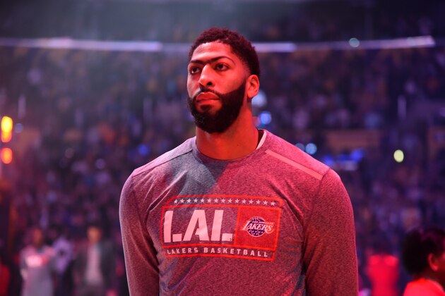 LOS ANGELES, CA - NOVEMBER 8: Anthony Davis #3 of the Los Angeles Lakers stands for the National Anthem before the game against the Miami Heat on November 8, 2019 at STAPLES Center in Los Angeles, California. NOTE TO USER: User expressly acknowledges and agrees that, by downloading and/or using this Photograph, user is consenting to the terms and conditions of the Getty Images License Agreement. Mandatory Copyright Notice: Copyright 2019 NBAE (Photo by Andrew D. Bernstein/NBAE via Getty Images)