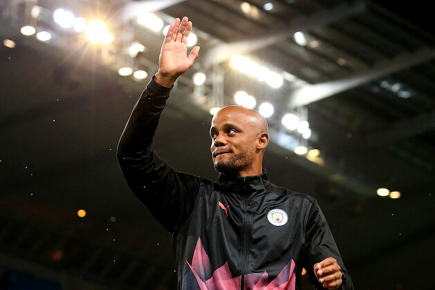 MANCHESTER, ENGLAND - SEPTEMBER 11:   Vincent Kompany of Manchester City acknowledges the crowd after the Vincent Kompany testimonial match between Manchester City Legends v Premier League All-Stars XI at Etihad Stadium on September 11, 2019 in Manchester, England. (Photo by Alex Livesey/Getty Images)