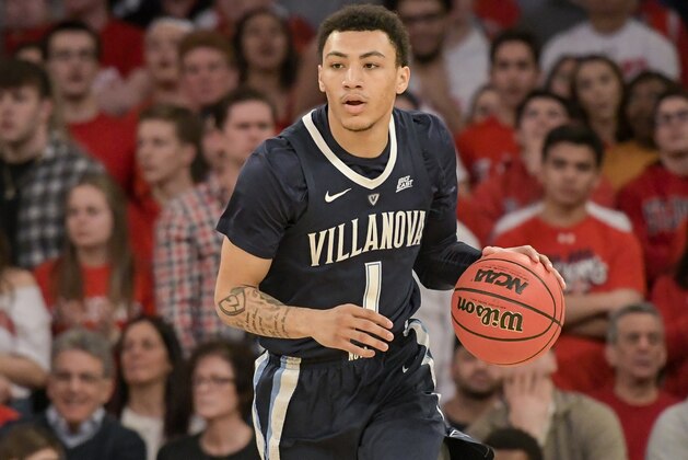 NEW YORK, NY - FEBRUARY 17:  Jahvon Quinerly #1 of the Villanova Wildcats dribbles the ball against the St. John's Red Storm at Madison Square Garden on February 17, 2019 in New York City. (Photo by Porter Binks/Getty Images)