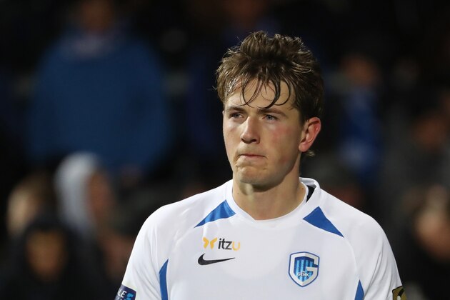 EUPEN, BELGIUM - NOVEMBER 02: Sander Berge of Krc Genk looks dejected during the Jupiler Pro League match between AS Eupen and KRC Genk at Kehrwegstadion on November 2, 2019 in Eupen, Belgium. (Photo by Vincent Van Doornick/Isosport/MB Media/Getty Images)