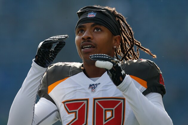 SEATTLE, WA - NOVEMBER 03:  Cornerback Vernon Hargreaves #28 of the Tampa Bay Buccaneers looks on prior to the game against the Seattle Seahawks at CenturyLink Field on November 3, 2019 in Seattle, Washington.  (Photo by Otto Greule Jr/Getty Images)