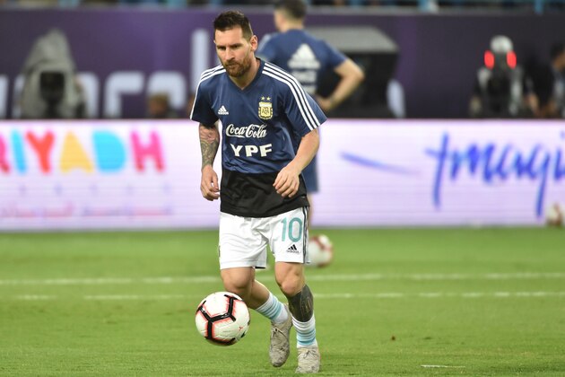 Argentina's forward Lionel Messi warms up ahead of the friendly football match between Brazil and Argentina at the King Saud University stadium in the Saudi capital Riyadh on November 15, 2019. (Photo by Fayez Nureldine / AFP) (Photo by FAYEZ NURELDINE/AFP via Getty Images)