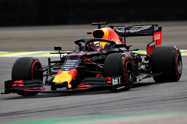 SAO PAULO, BRAZIL - NOVEMBER 16: Max Verstappen of the Netherlands driving the (33) Aston Martin Red Bull Racing RB15 on track during qualifying for the F1 Grand Prix of Brazil at Autodromo Jose Carlos Pace on November 16, 2019 in Sao Paulo, Brazil. (Photo by Charles Coates/Getty Images)