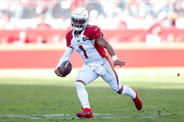 SANTA CLARA, CALIFORNIA - NOVEMBER 17: Quarterback Kyler Murray #1 of the Arizona Cardinals scrambles with the football against the San Francisco 49ers during the first half of the NFL game at Levi's Stadium on November 17, 2019 in Santa Clara, California. (Photo by Lachlan Cunningham/Getty Images)