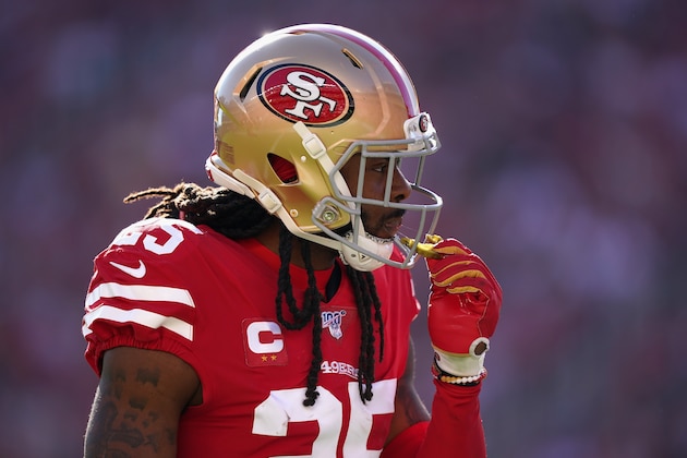 SANTA CLARA, CALIFORNIA - NOVEMBER 17: Cornerback Richard Sherman #25 of the San Francisco 49ers reacts on the field during the first half of the NFL game against the Arizona Cardinals at Levi's Stadium on November 17, 2019 in Santa Clara, California. (Photo by Thearon W. Henderson/Getty Images)